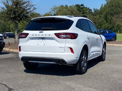 Certified 2023 Ford Escape ST-Line w/ Tech Pack #1 image 4