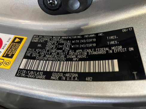Used 2017 Toyota Highlander Limited image 39