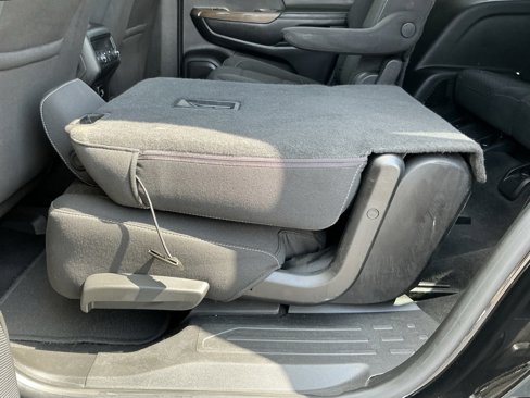 Used 2017 GMC Acadia SLE image 39