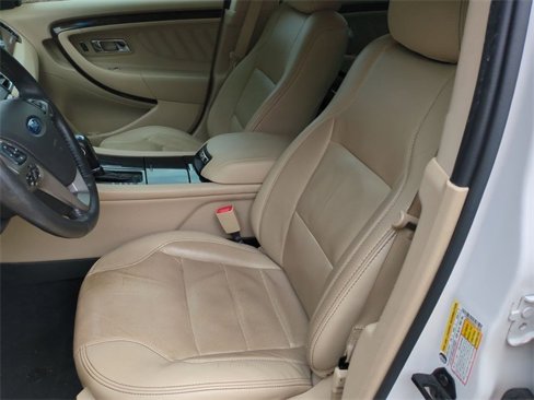 Used 2019 Ford Taurus Limited image 11