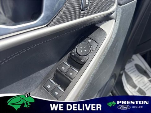 Certified 2022 Ford Explorer XLT image 11