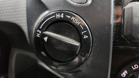 Used 2012 Toyota Tacoma 4x4 Double Cab image 25