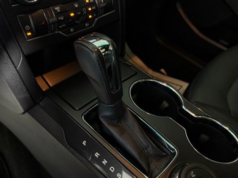 Used 2017 Ford Explorer XLT w/ Equipment Group 202A image 18