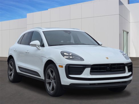 Certified 2024 Porsche Macan Turbo image 10