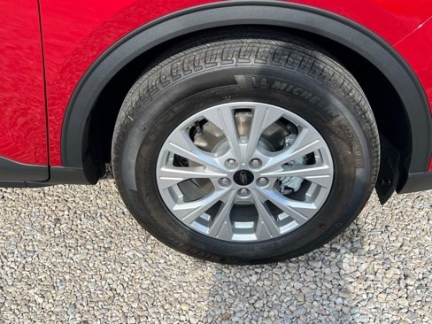 New 2025 Ford Escape Active image 10