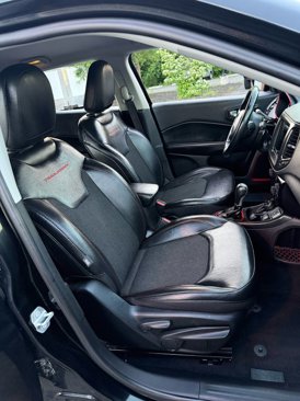 Used 2018 Jeep Compass Trailhawk image 12