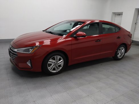 Used 2019 Hyundai Elantra SEL image 2