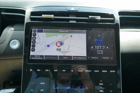 Used 2022 Hyundai Santa Cruz Limited image 32