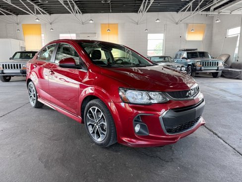 Used 2020 Chevrolet Sonic LT w/ Convenience Package image 12