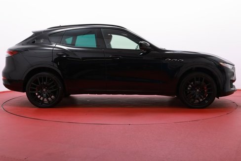 Used 2021 Maserati Levante S image 6