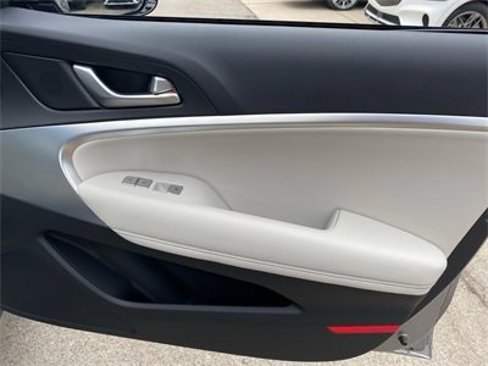 New 2025 Genesis G70 2.5T w/ Sport Prestige Package image 16