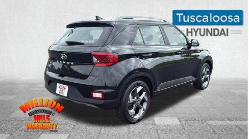 Used 2022 Hyundai Venue SEL w/ Cargo Package image 9
