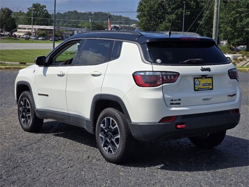 Used 2019 Jeep Compass Trailhawk image 24