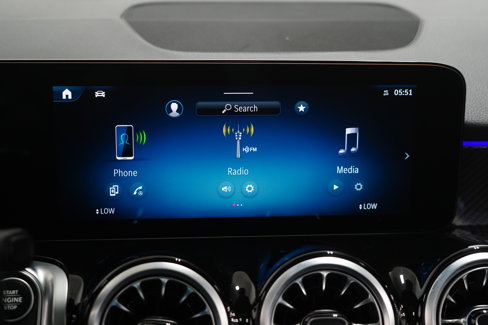 Used 2025 Mercedes-Benz GLB 35 AMG 4MATIC image 25