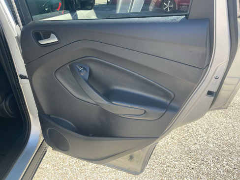 Used 2019 Ford Escape SE image 21