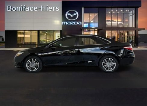 Used 2016 Toyota Camry SE image 23