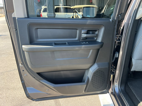 Used 2014 RAM 1500 Express image 23