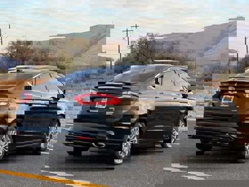 Used 2014 Ford Fusion Titanium image 5