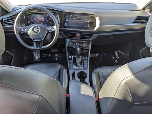 Certified 2020 Volkswagen Jetta SEL Premium image 13