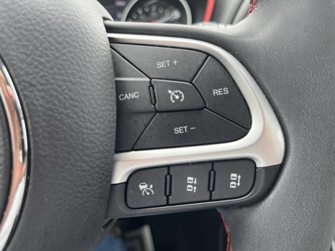 Used 2021 Jeep Compass Trailhawk w/ Sun and Sound Group image 15