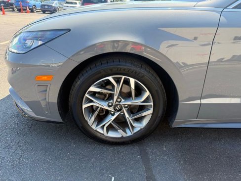 Used 2022 Hyundai Sonata SEL w/ Preferred Accessory Package image 13