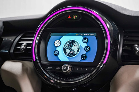 Used 2019 MINI Cooper S w/ Premium Package image 16