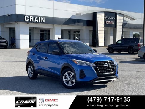 Used 2023 Nissan Kicks S image 1
