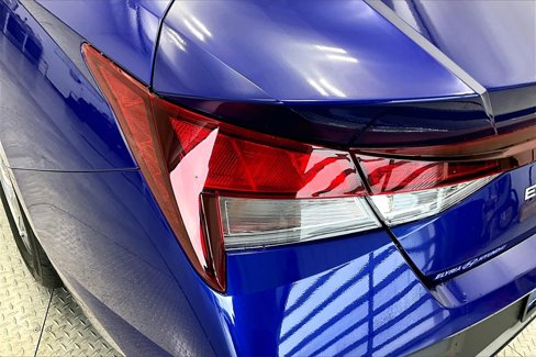 Certified 2025 Hyundai Elantra SE image 29