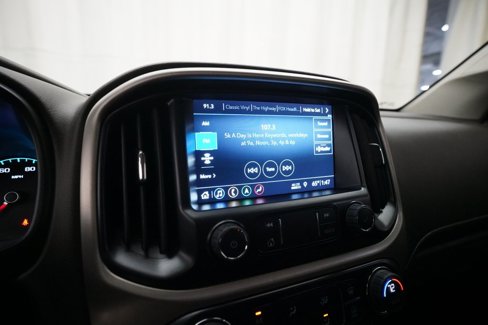 Certified 2022 GMC Canyon Denali image 5