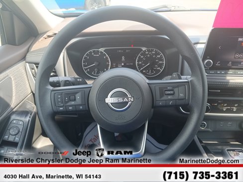 Used 2023 Nissan Rogue S image 21