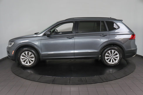 Used 2020 Volkswagen Tiguan S image 2