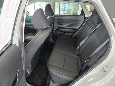 Used 2025 Hyundai Kona SEL image 35