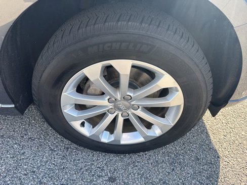 Used 2016 Audi Q5 2.0T Premium Plus w/ Premium Plus Package image 14