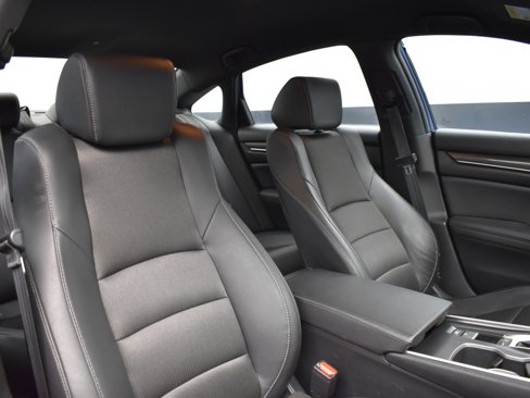Used 2020 Honda Accord Sport image 18