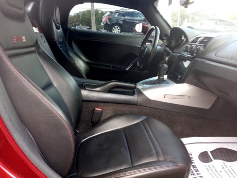 Used 2009 Saturn Sky Red Line Ruby Red image 9
