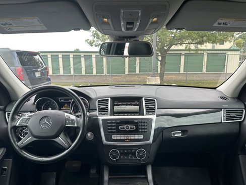 Used 2016 Mercedes-Benz GL 450 4MATIC image 12