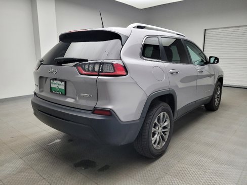 Used 2019 Jeep Cherokee Latitude Plus w/ Cold Weather Group image 9