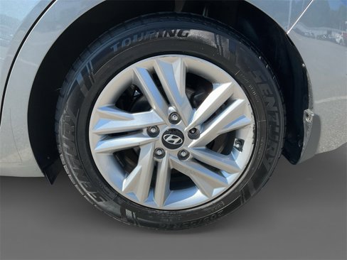 Used 2019 Hyundai Elantra SEL w/ Cargo Package image 8