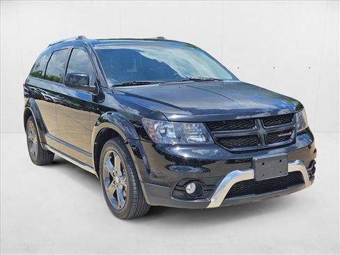 Used 2015 Dodge Journey Crossroad w/ Flexible Seating Group image 3