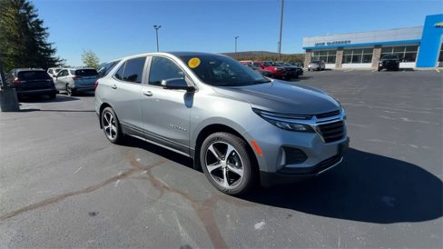 Certified 2023 Chevrolet Equinox LT image 2