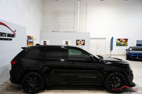 Used 2018 Jeep Grand Cherokee Trackhawk image 32