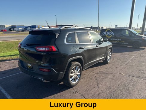 Used 2015 Jeep Cherokee Limited w/ Luxury Group image 7