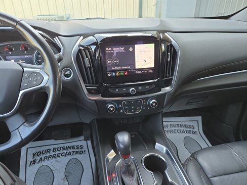 Used 2022 Chevrolet Traverse RS image 23