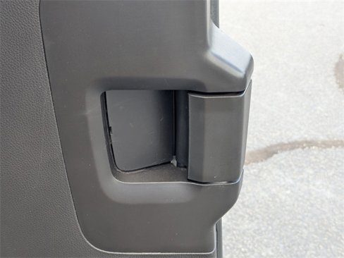 Used 2017 Chevrolet Colorado LT image 27