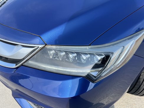 Used 2017 Acura ILX w/ Premium Package image 6