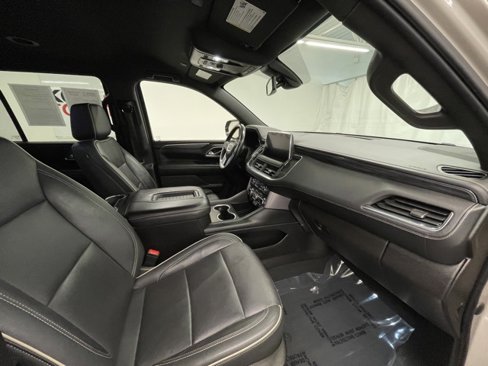 Used 2021 GMC Yukon SLT image 8