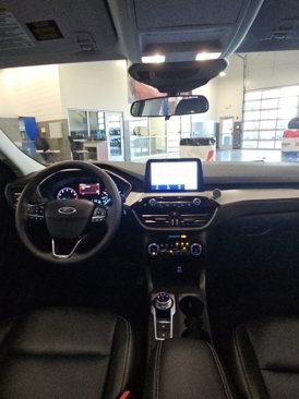 Used 2022 Ford Escape SEL image 24