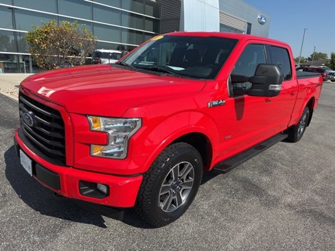 Used 2017 Ford F150 XLT w/ Equipment Group 302A Luxury image 2