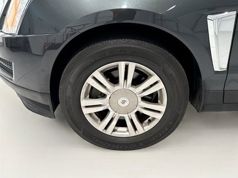 Used 2014 Cadillac SRX Luxury image 25