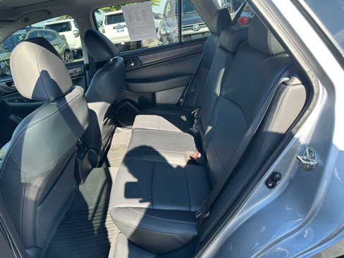 Used 2017 Subaru Outback 2.5i Limited image 14